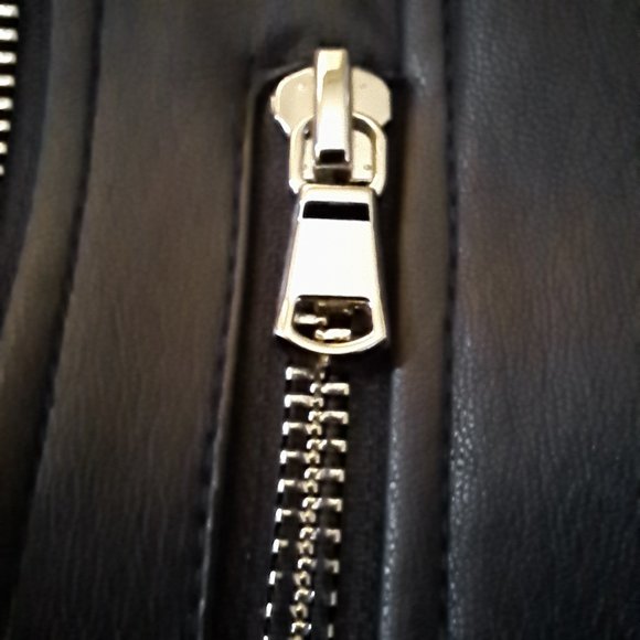 ZARA TRF womens FAUX LEATHER MOTO jacket Sz XS STUNNINGLY SOFT FAUX LEATHER - Picture 6 of 13